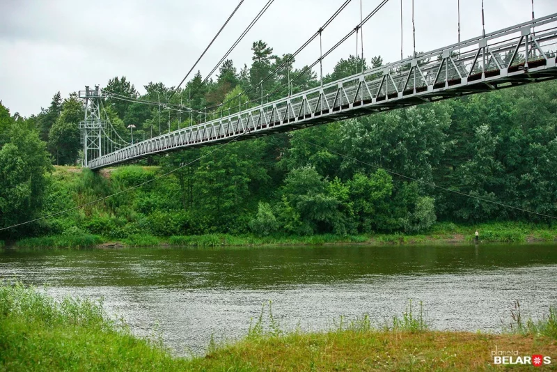 Падвесны мост у Мастах да рэканструкцыі. Фота: planetabelarus.by
