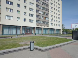 Будынак на Ажэшкі, 42, адкуль знікла шыльда "Спорттавараў". Фота: Serge Fridland, Facebook-група "Гродна"