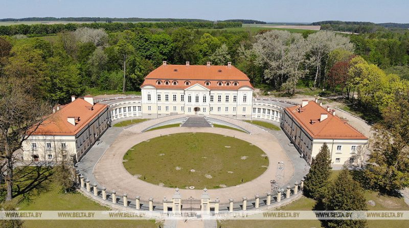 На рэстаўрацыю комплексу ў Свяцку выдаткуюць яшчэ $8 млн Палац у Свяцку. Фота: Леанід Шчаглоў, БелТА