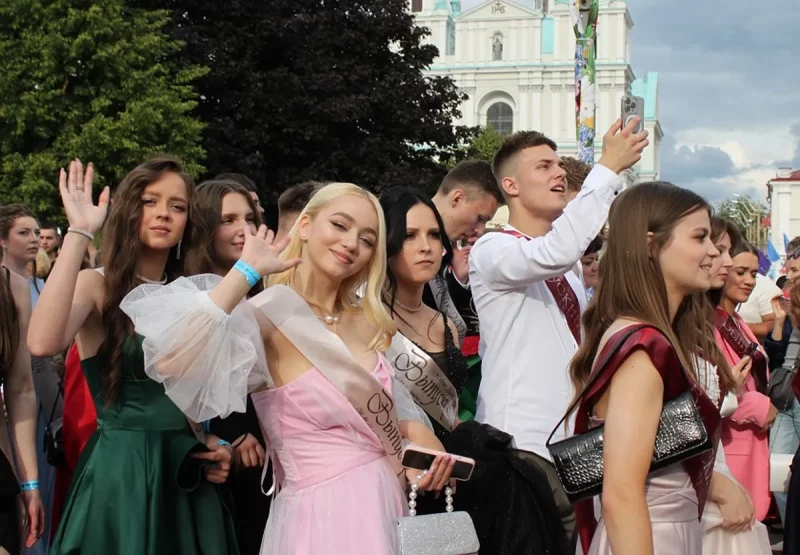 У Гродне пройдзе штогадовы гарадскі выпускны - будзе больш за 2,6 тыс. удзельнікаў (абноўлена) Городской выпускной в Гродно - 2024. Фото: "Гродно Плюс"