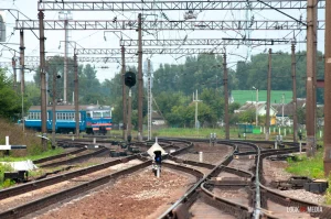 Гродна пад "вясёлкавымі" сцягамі: ЛГБТ-гродзенцы пра сваё жыццё, адносіны грамадства і скандал у СК цягнікі чыгунка ЖД