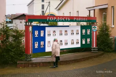 Менш лістоў — больш даверу? Разбіраемся, чаму чыноўнікі Гродзеншчыны сталі атрымліваць менш скаргаў