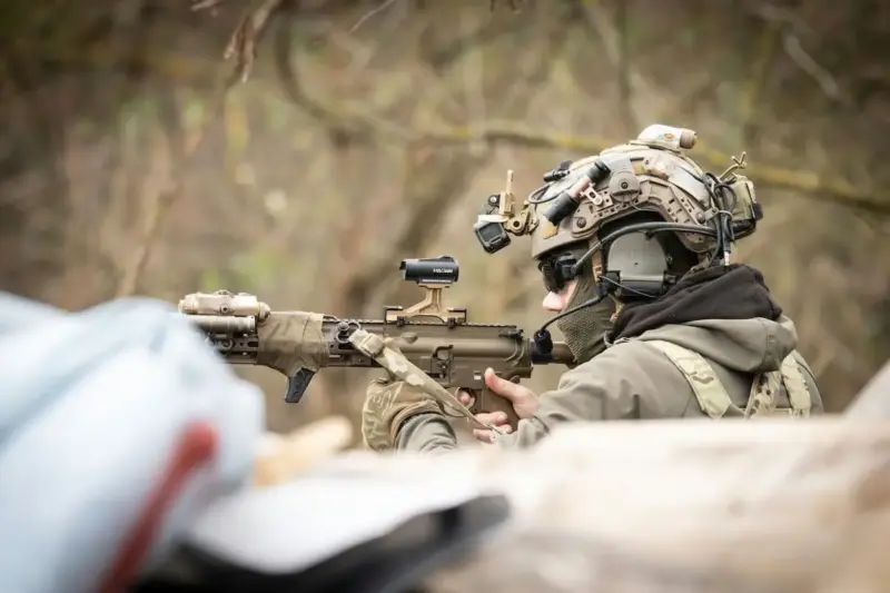 Гродзенцам прапануюць аформіць кантракт на "СВА" - абяцаюць "лёгкую службу"