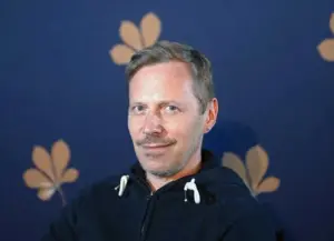 "Зняць кіно "за пяць капеек" і заехаць у Галівуд — гэта ілюзія". Былы кіраўнік "Лістапада" - пра Берлін, беларускае кіно і прапаганду Ігар Сукманаў