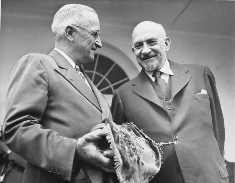 Прэзідэнт ЗША Гары Трумэн і прэзідэнт Ізраіля Хаім Вейцман. Крыніца: trumanlibrary.gov