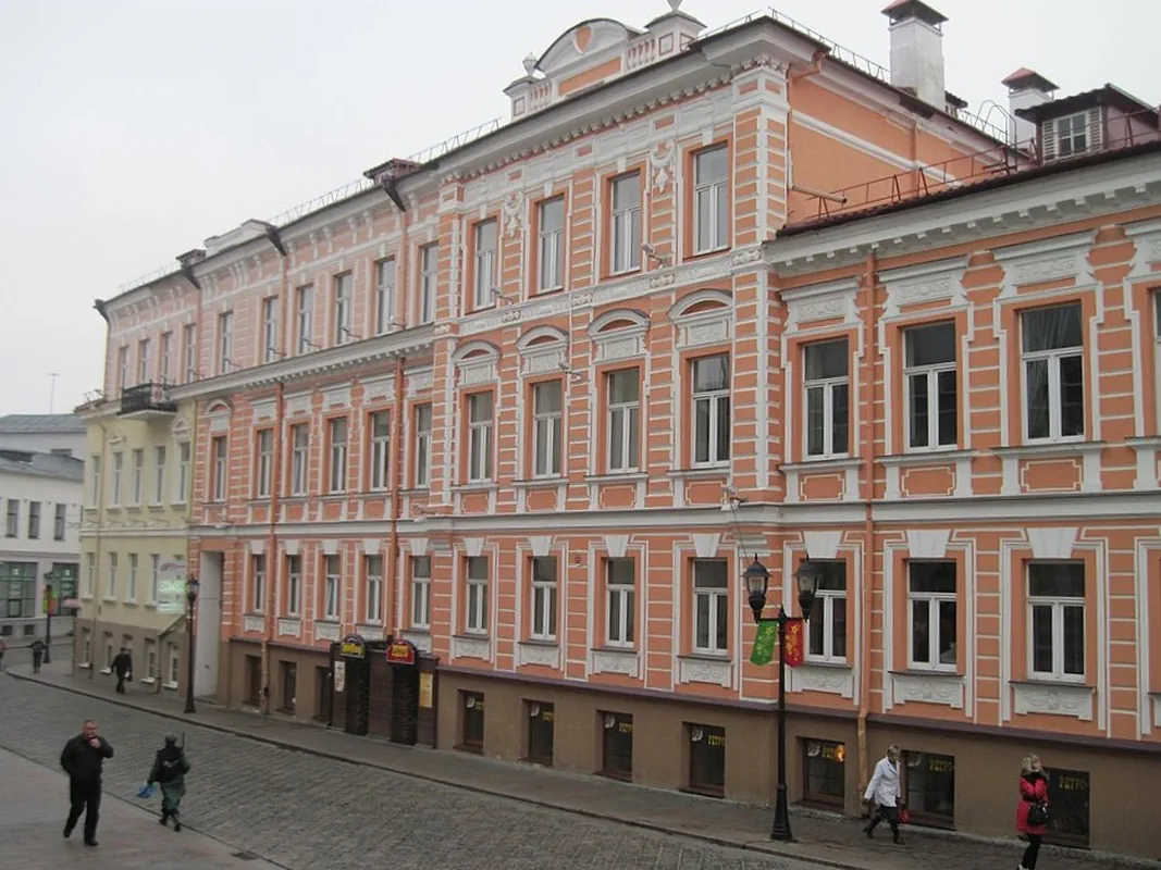 Здание на Советской, 31 с надписью “Законъ”. Фото: Wikimedia Commons, Павел Петро