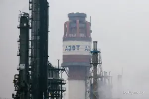 Industrial view of the Grodno Azot chemical plant with smoking pipes; Прамысловы від на хімічны камбінат Гродна Азот; Промышленный вид на химический комбинат Гродно Азот