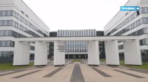 У Гродне на праспекце Янкі Купалы дабудавалі бальніцу