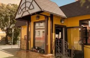 У Гродне адкрылася кафэ азербайджанскай кухні - гатуюць "прэзідэнцкую" шаурму У Гродне адкрылася кафэ азербайджанскай кухні - гатуюць "прэзідэнцкую" шаурму